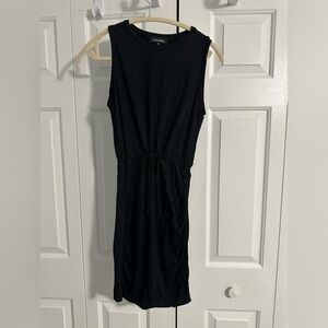 Leo and Nichole Black Sleeveless Drawstring Waist Dress - S